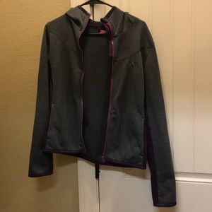 ⭐️FINAL PRICE⭐️ Light weight Puma Zip-up Hoodie